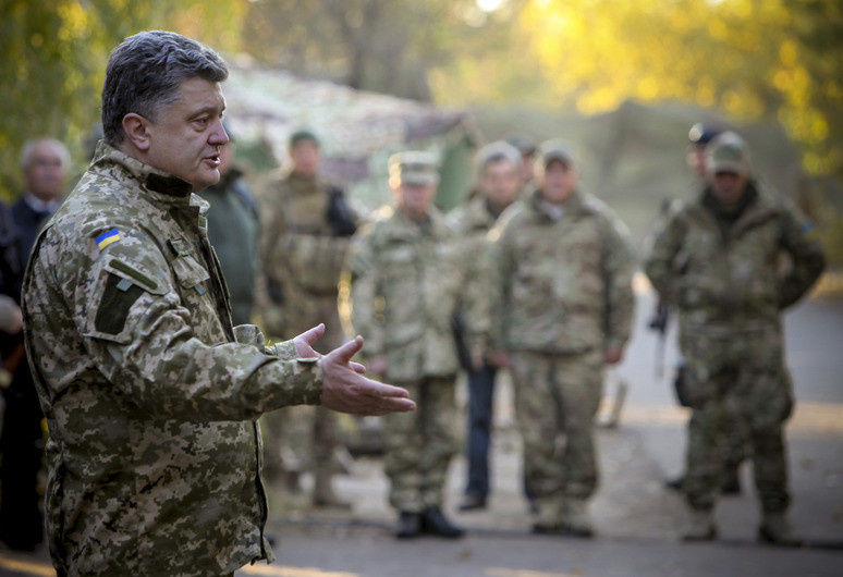 Порошенко заявил о создании одной из самых сильных армий в Европе.