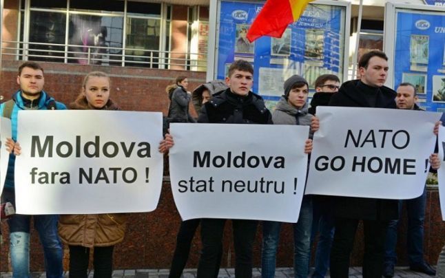 Oficiului NATO la Chişinău a polarizat societatea moldovenească.