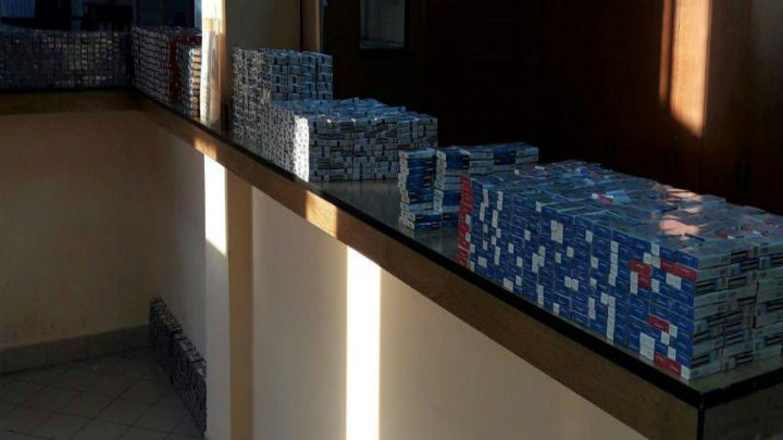 Un român, prins cu 90.000 de ţigări la vama Sculeni. Unde erau ascunse