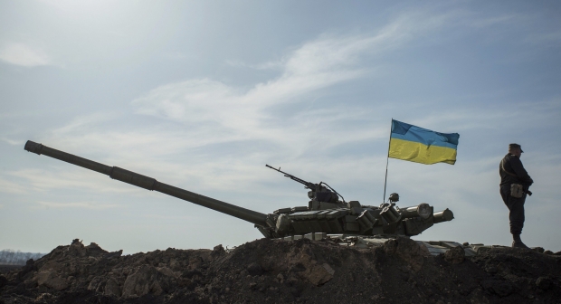 Всего киевские власти планируют выпустить «военные облигации» общим объёмом до 7 млрд гривен.