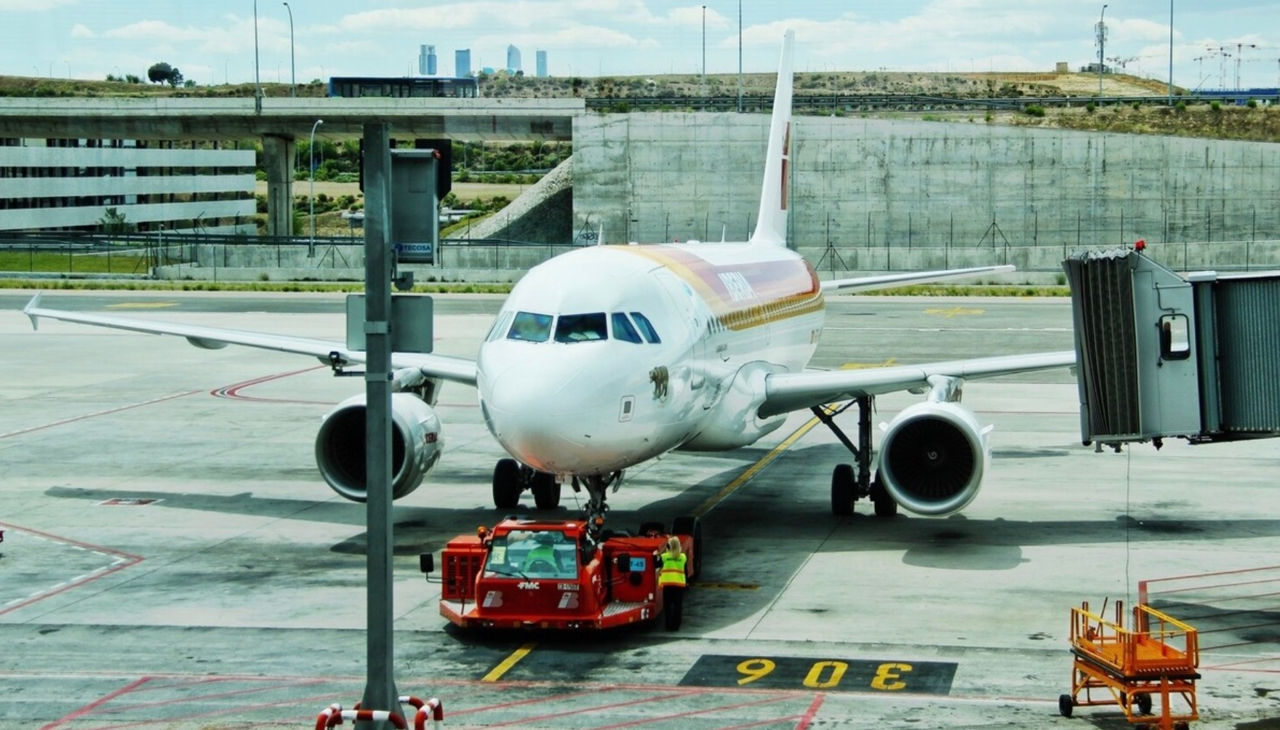 Un avion dispărut acum 13 ani, găsit în India: Întreaga perioadă a stat pe aeroport.