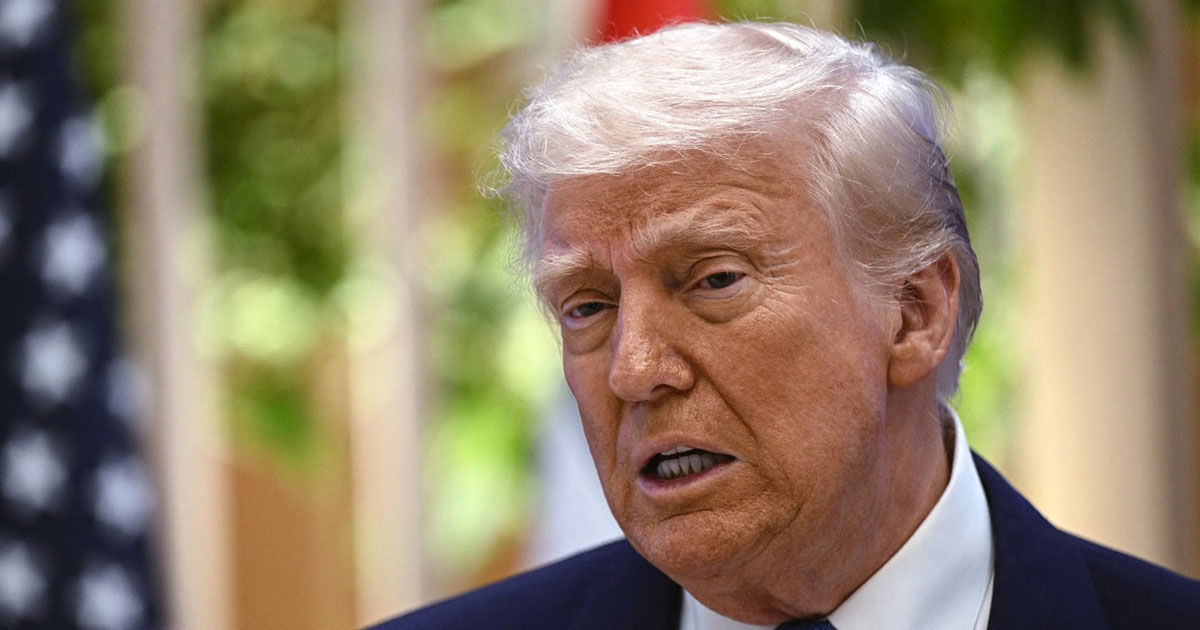 Трамп объявил о планах ввести 50% пошлины против ЕС с июня.