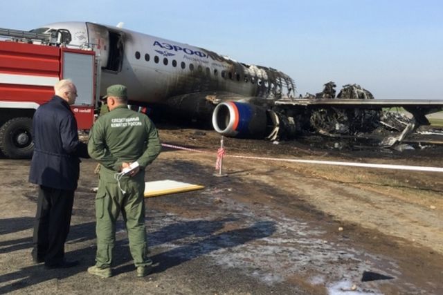 Завершена расшифровка «черных ящиков» сгоревшего SSJ 100.