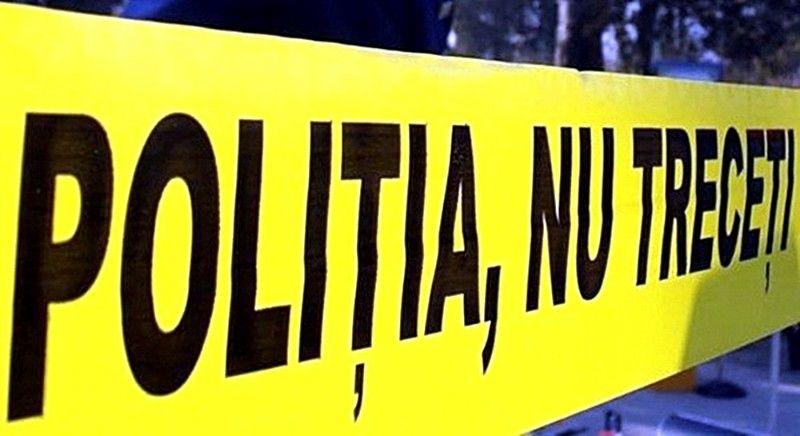 У железнодорожного вокзала в Бельцах нашли труп мужчины.