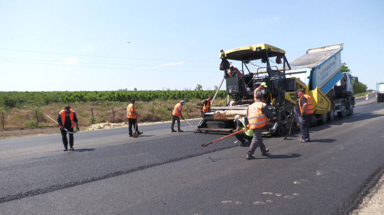 Drumul de ocolire de la Vulcănești, gata în proporție de 74%: Finalizarea lucrărilor, preconizată înainte de termen.