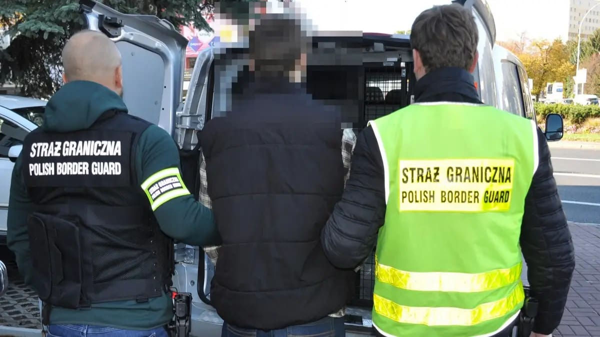 В Польше предъявили обвинения троим гражданам Молдовы по делу о фальшивых справках.