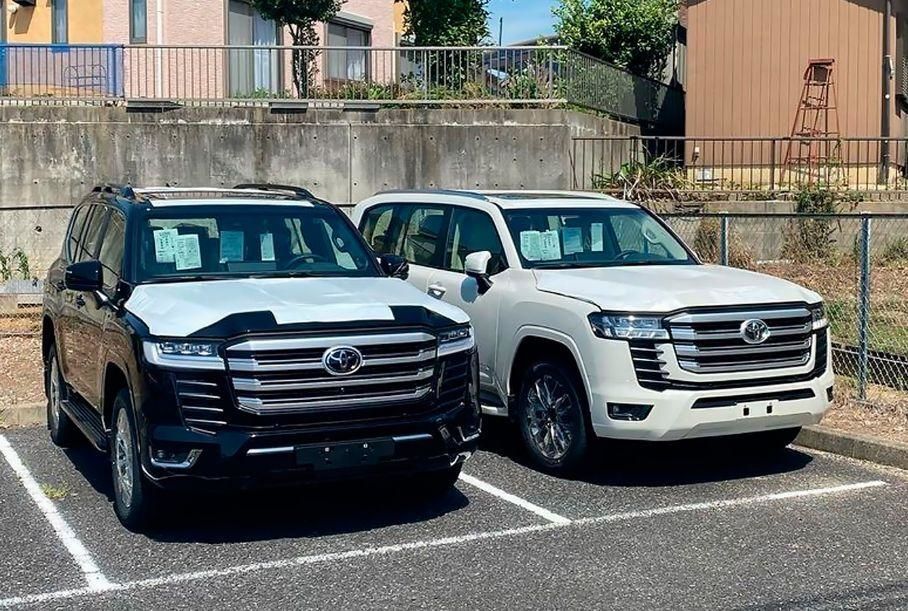 Опубликованы новые фотографии Toyota Land Cruiser 300.