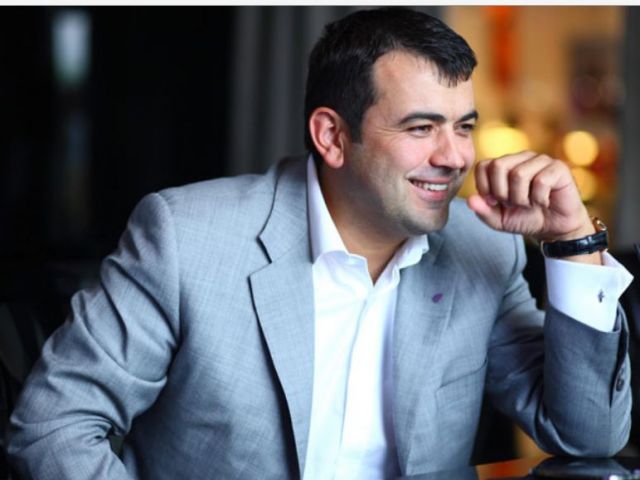 Valeriu Munteanu a publicat copiile proiectului de hotarare inaintat Parlamentului prin care PL solicita crearea unei comisii de Ancheta in cazul dimplomelor premierului.