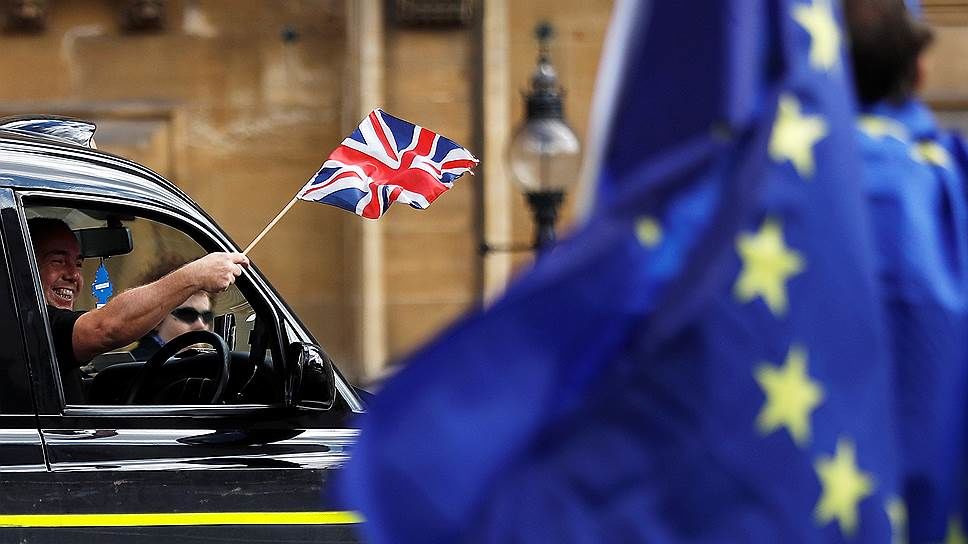 Британия потеряла на Brexit $170 миллиардов.