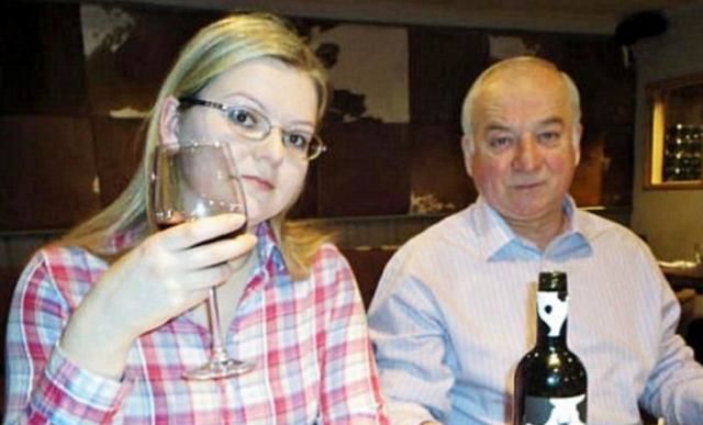 Дело Скрипалей началось 4 марта этого года. Лондон настаивает, что Сергея Скрипаля и его дочь отравили боевым ядом.