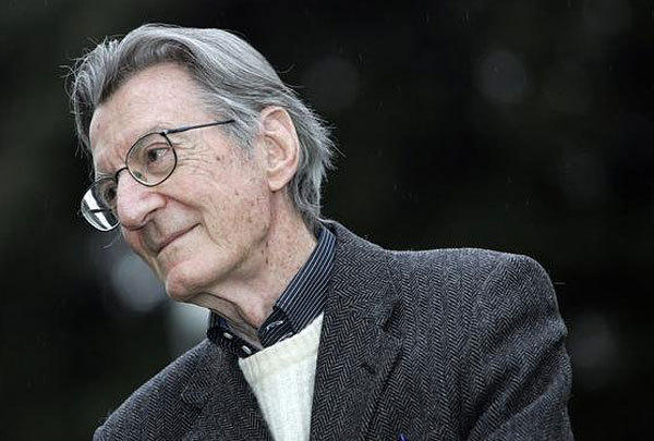 92-летний Лидзани выбросился из окна.