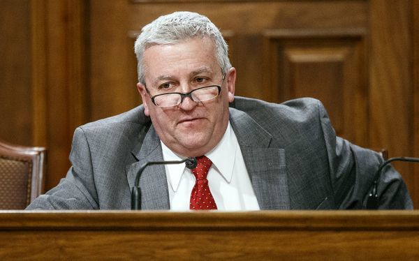 У сенатора CША нашли детское порно.