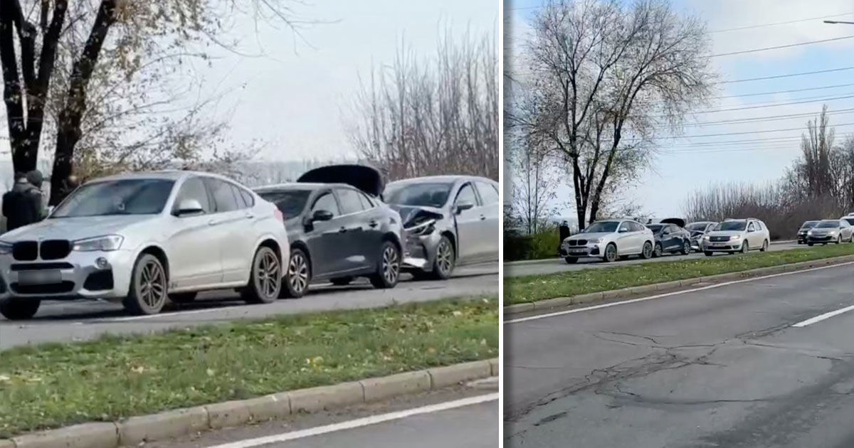 Accident în lanț la Chișinău: Trei automobile s-au tamponat.