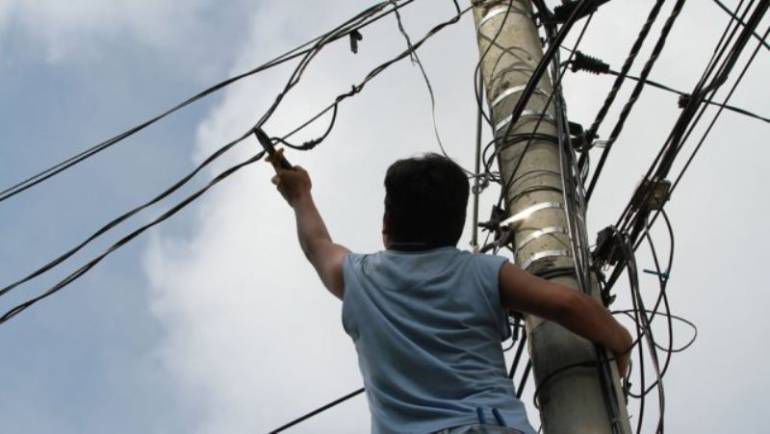 Deconectări programate la energia electrică. Foto: caracol.com.co
