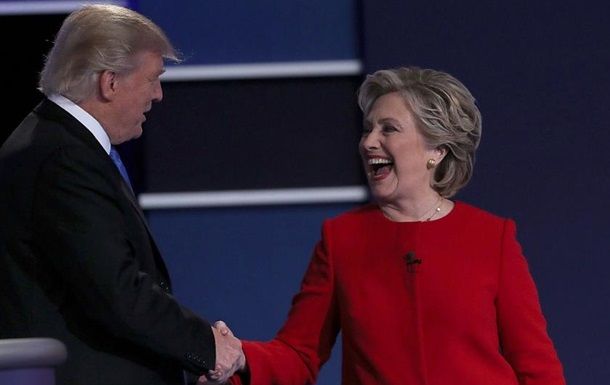 Она также отметила, что заявления Трампа о не признании результатов выборов - это прямая угроза демократии США.