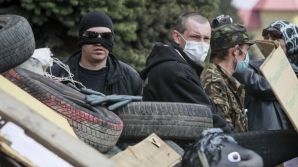 Schimb de ostatici: Kievul va elibera 306 ostatici, iar rebelii 74