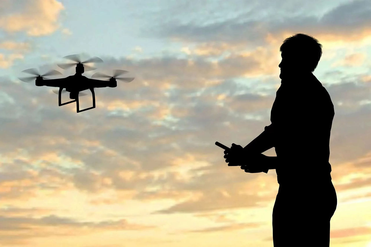 Utilizarea dronelor la vânătoare va fi interzisă prin lege.