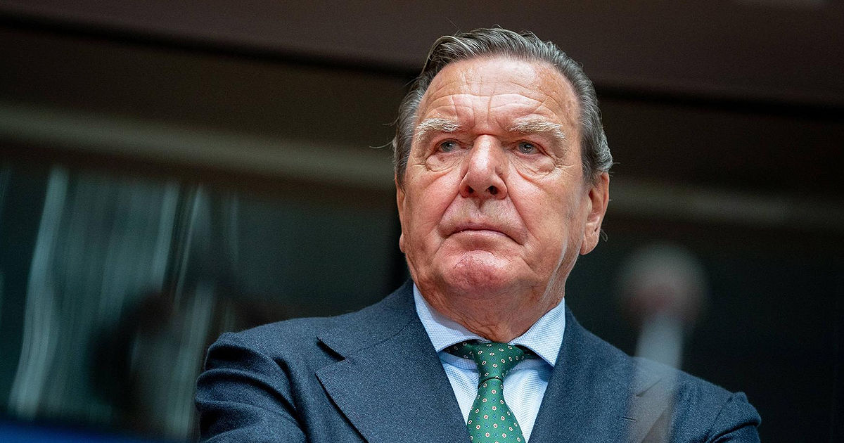 Schröder a înaintat condiții pentru a depune mărturie în cazul Nord Stream 2.