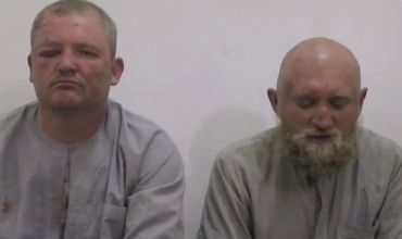 A apărut un video cu interogarea ostaticilor ruşi, ucişi de ISIS. Foto: captură video