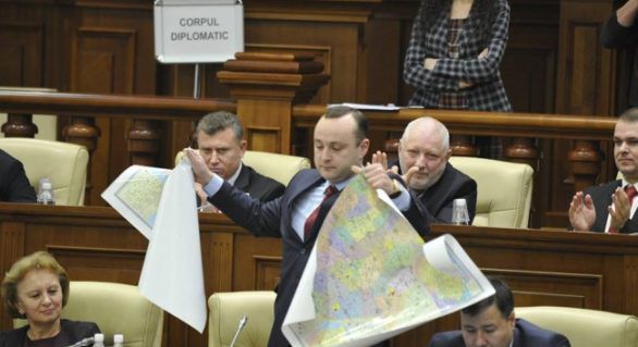 Socialiștii care vor vorbi doar în limba rusă în Parlament. Foto: independent.md