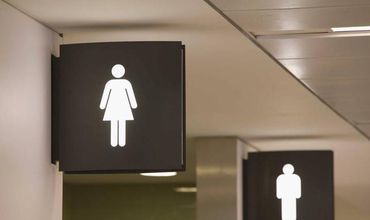 Reacția spitalului în care a fost surprins un anunț ciudat la toaletă