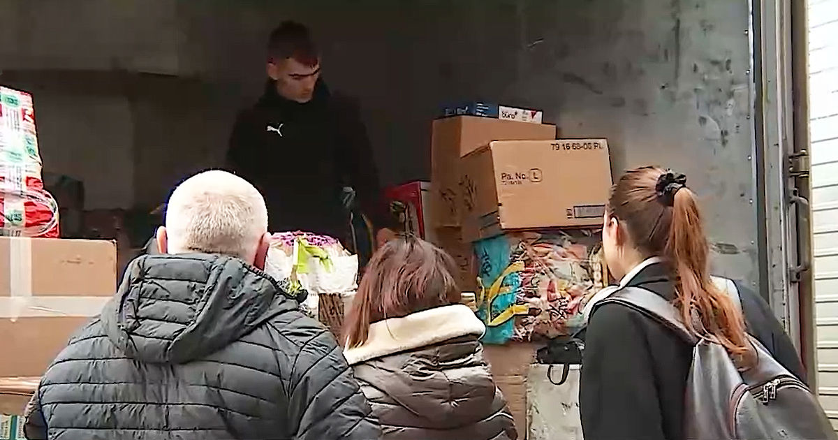 В преддверии праздников в Молдову шлют много посылок.