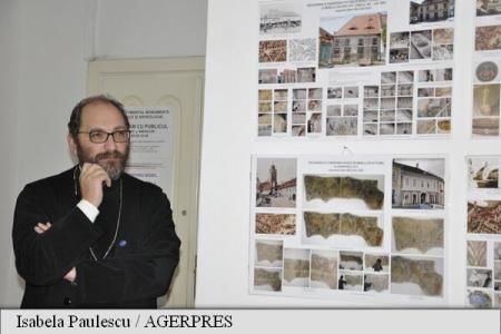 Preot: În 2018, să postim de răutate, de prostie și de mediocritate. Foto: agerpres.ro
