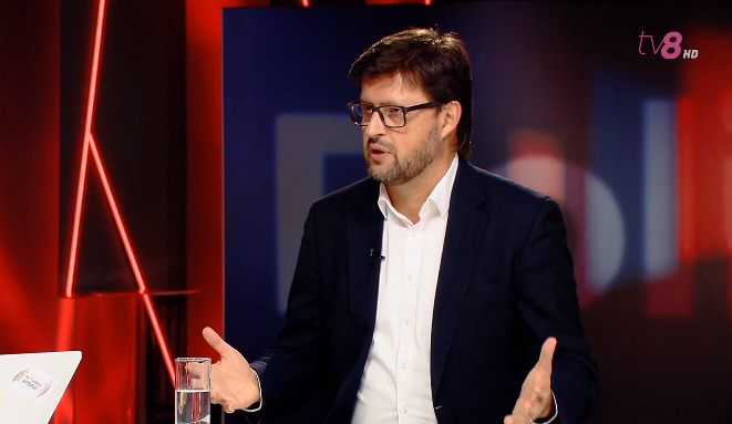 Попов: Санду может выиграть президентские выборы.