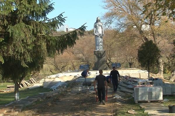 В Дубоссарском районе взялись за восстановление памятников.