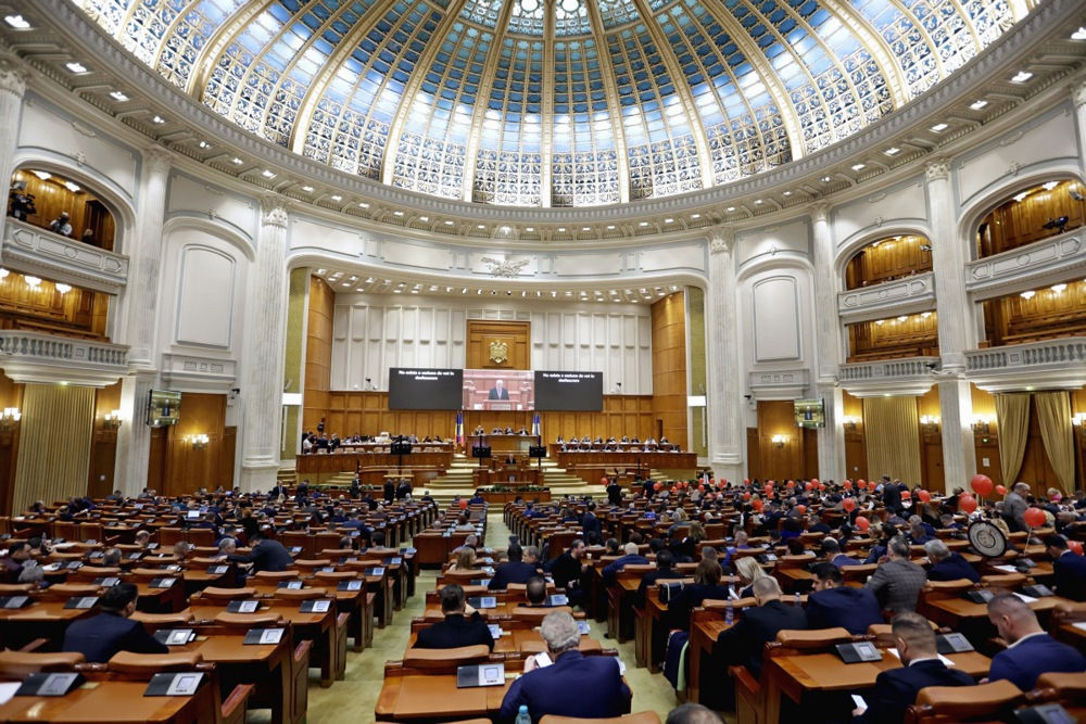 Trei partide din România blochează legile care permit țării să doboare drone.