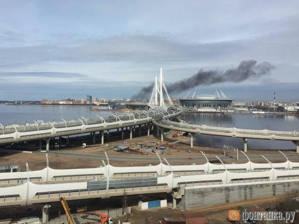 Крупный пожар произошел в Петербурге.
