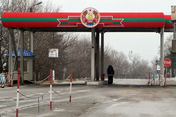 Решается вопрос о возбуждении уголовных дел, сопряженных с контрабандой наркотиков.