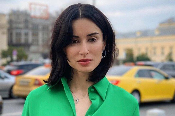 Канделаки назвала отставку премьер-министра Грузии "ударом по Саакашвили".