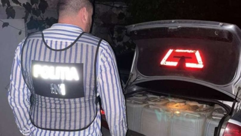 Полицейские изъяли более тонны этилового спирта без документов.