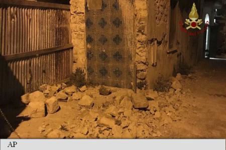 Italia: O a doua victimă a cutremurului de pe insula Ischia. Foto: Agerpres