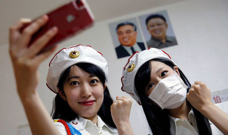 Tinere fascinate: Coreea de Nord are un fan club in Japonia