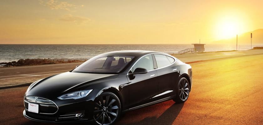 Tesla anunță pierderi de 293 milioane dolari. Foto: ekopower.ru