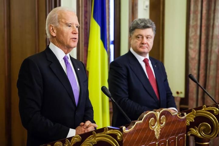 Порошенко назвал записи своих разговоров с Байденом сфабрикованными.