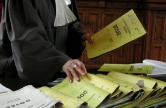 В настоящее время обвиняемый находится под стражей.