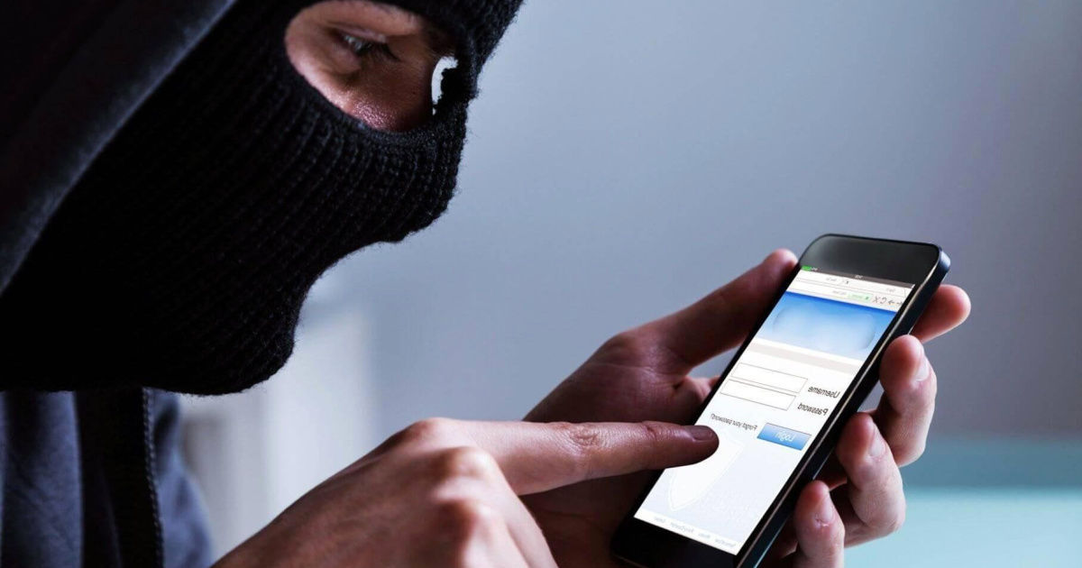 Oferte false și apeluri înșelătoare: Crește numărul escrocheriilor telefonice și online.