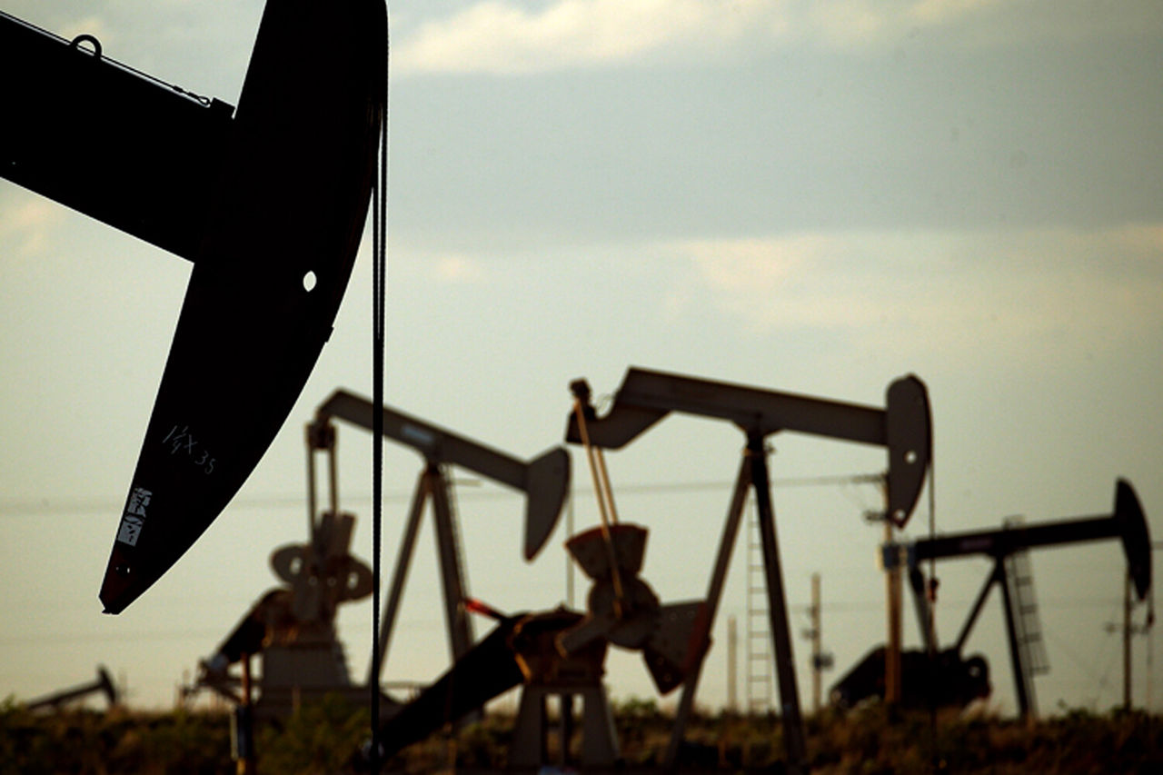 Биржевые цены на нефть марки Brent потеряли почти 10% с начала 2023 года.