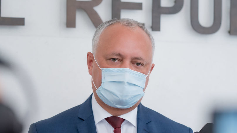 Додон: Стояногло отправлен под домашний арест, но обвинения не сняты.