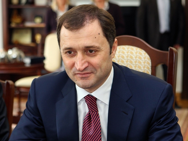 Analistul Petru Bogatu a declarat pentru Ziarulnational, pentru care scrie editoriale, ca se pare ca Vlad Filat ar fi ales functia de presedinte al Parlamentului.