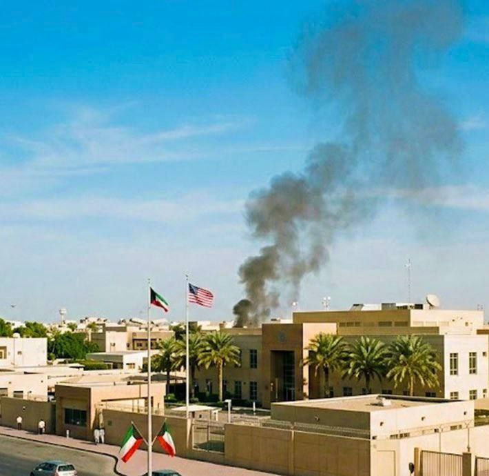 Iranul a lovit ambasada SUA din Kuweit și baza americană din Bahrain.
