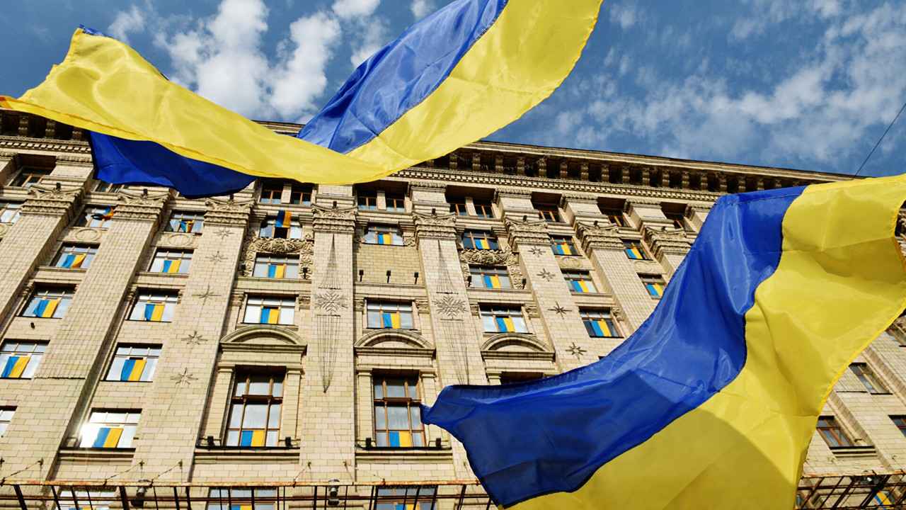 В Одессе и Мариуполе опровергли информацию о высадке десанта РФ.