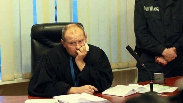 1 марта 2017 года стало известно, что Чауса по запросу Генпрокуратуры задержали в Молдове. 