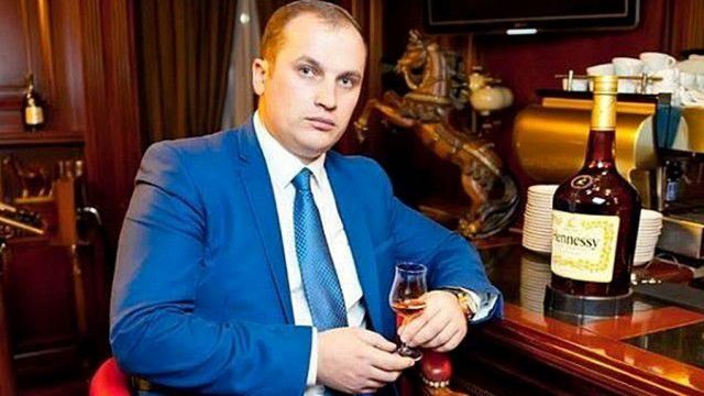 Valerian Mânzat are ceas ce valorează peste un milion de dolari. Foto: protv.md