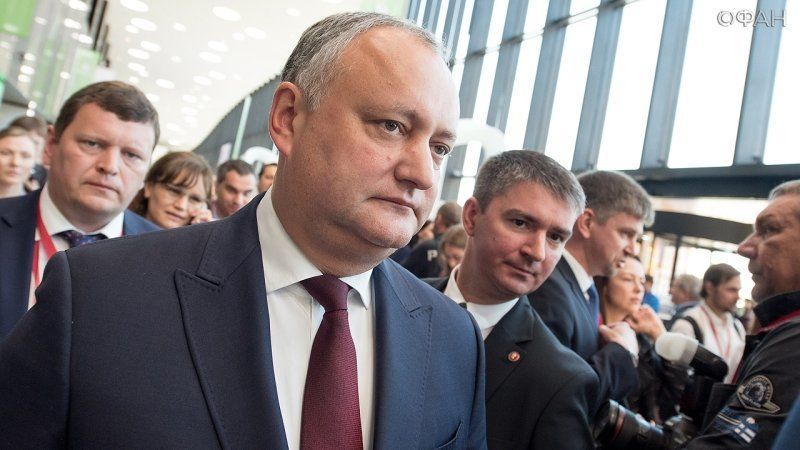 Додон отказался подписать четыре законопроекта, в том числе о превращении 9 Мая в «День Европы» вместо праздника Победы».