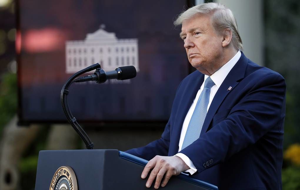Трамп пообещал расследовать «странное» происхождение коронавируса.