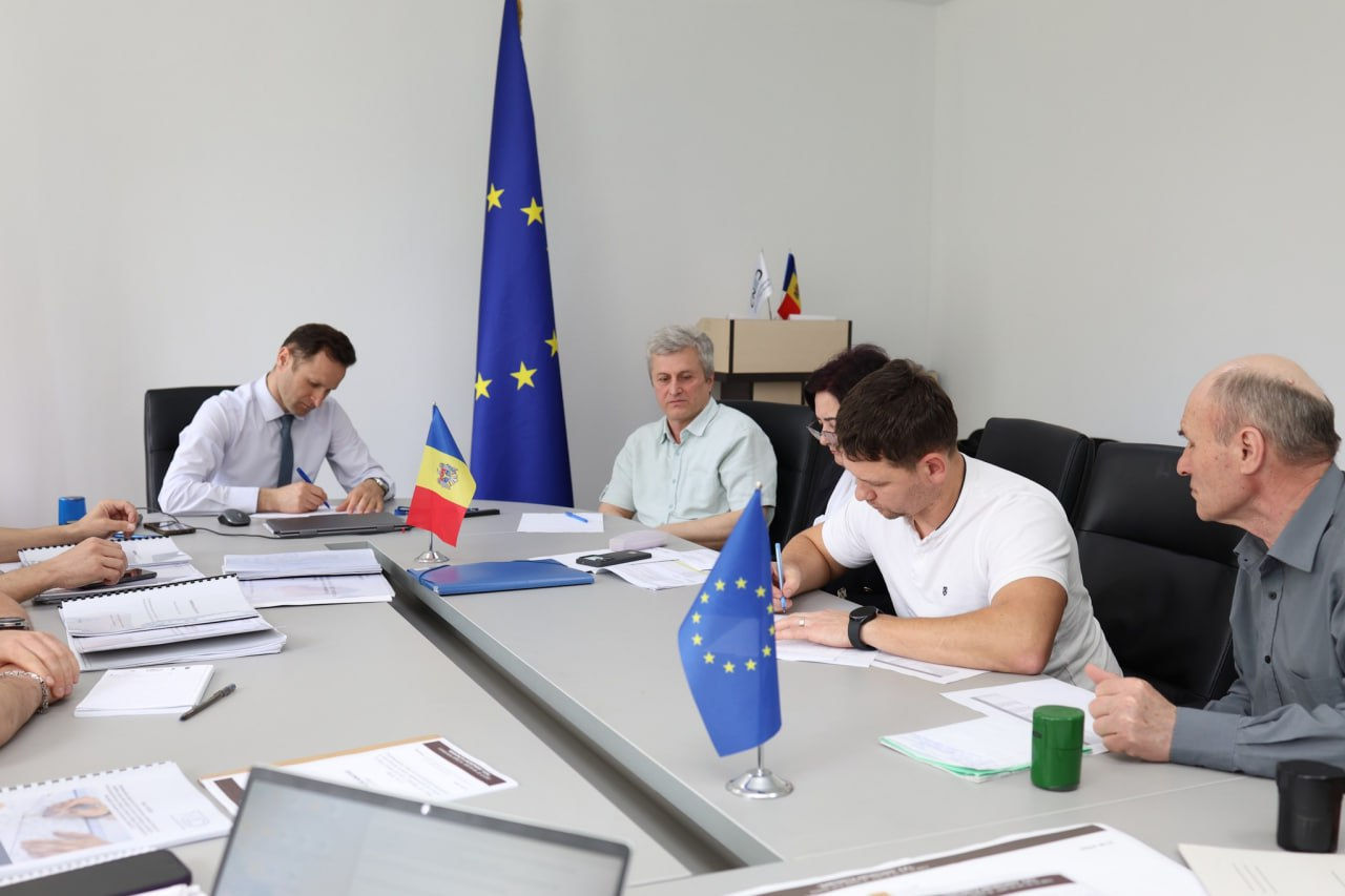 Primele cinci asociații de locatari pot accesa fondurile pentru eficiență energetică.